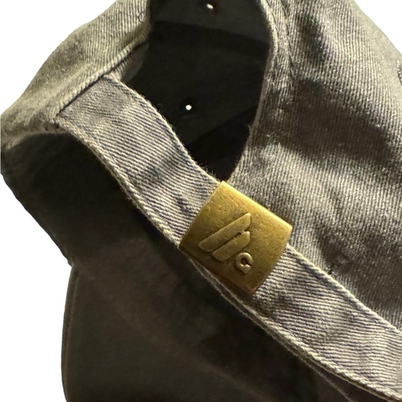 Vintage Walt Disney World Denim Cotton Strap Back Mickey Mouse Baseball Hat OS - Picture 2 of 7